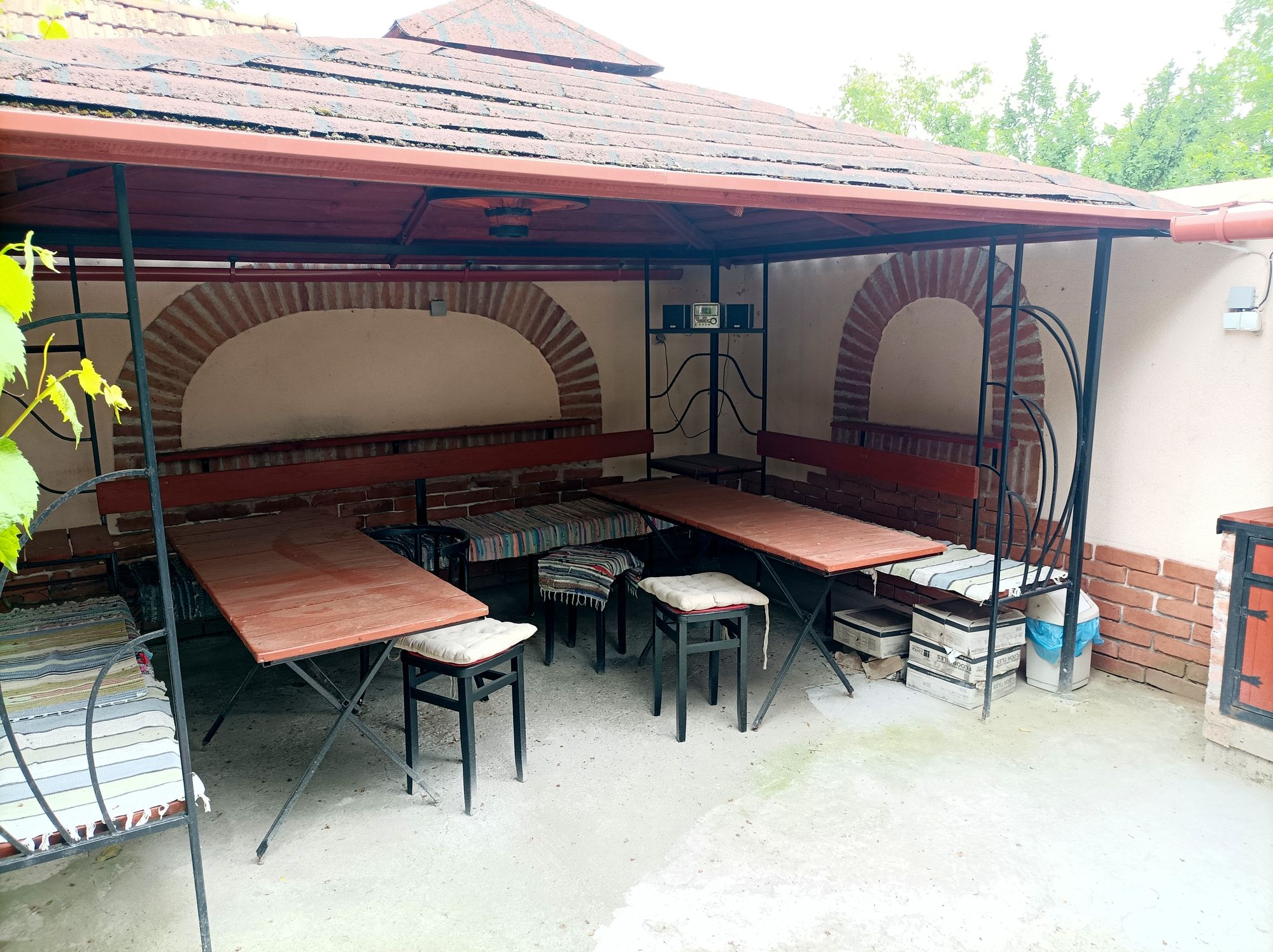 Debrecen Kertvárosi nyugalom, két generációnak is ideális otthon!