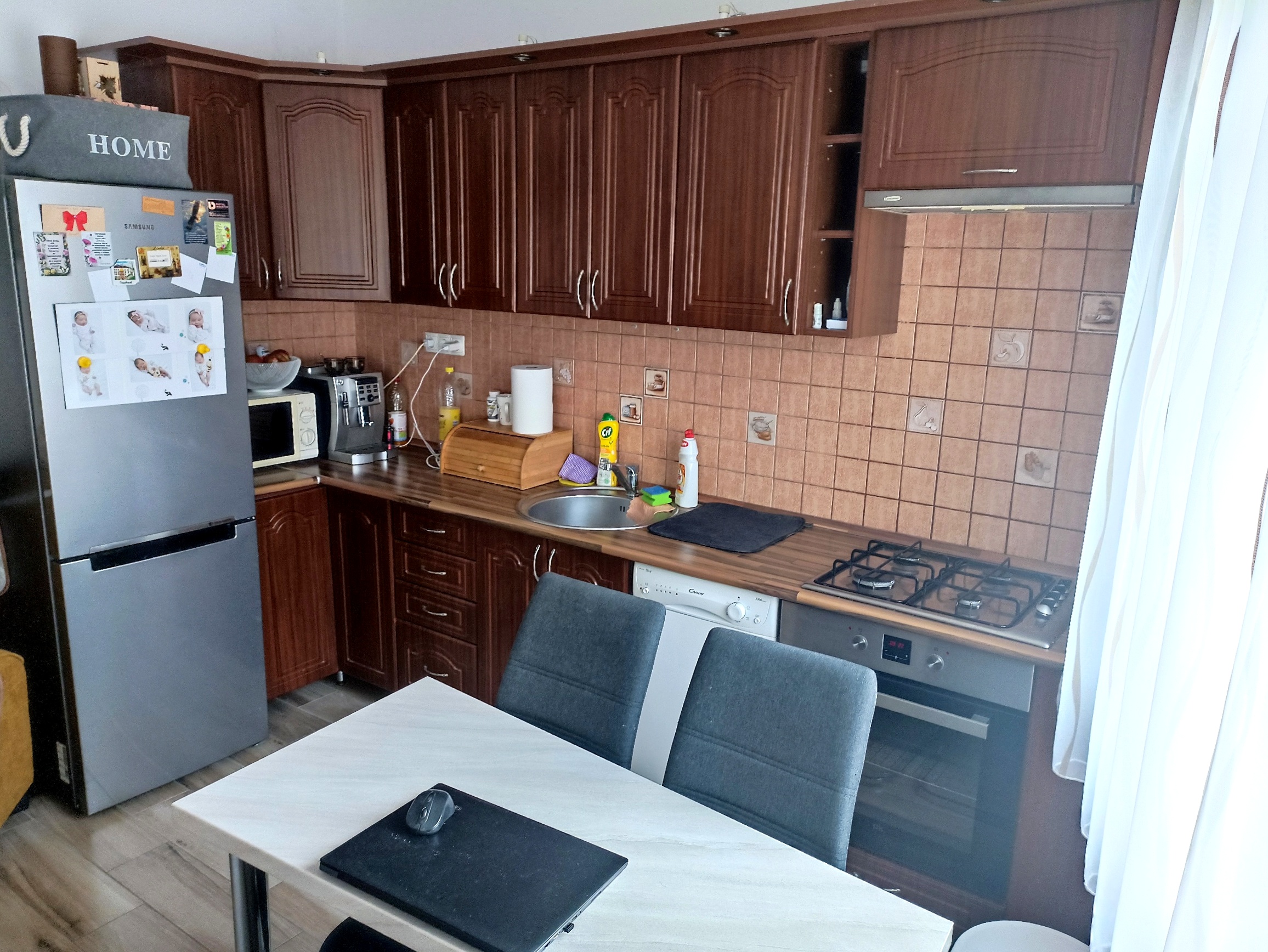 Hajdúböszörmény belvárosában 61 m2 -es lakás eladó!