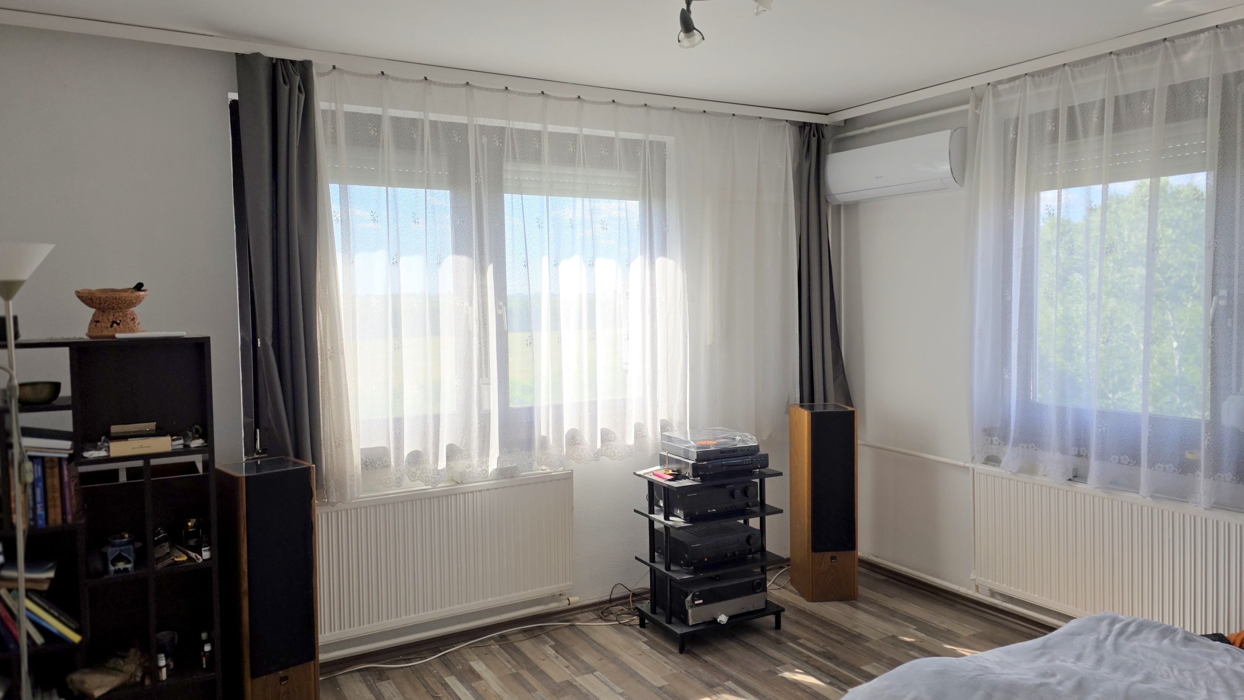 DEBRECEN, TÓCÓVÖLGY – 59 M2-ES, 2 SZOBÁS LAKÁS 2 DB GREE KLÍMÁVAL ELADÓ!