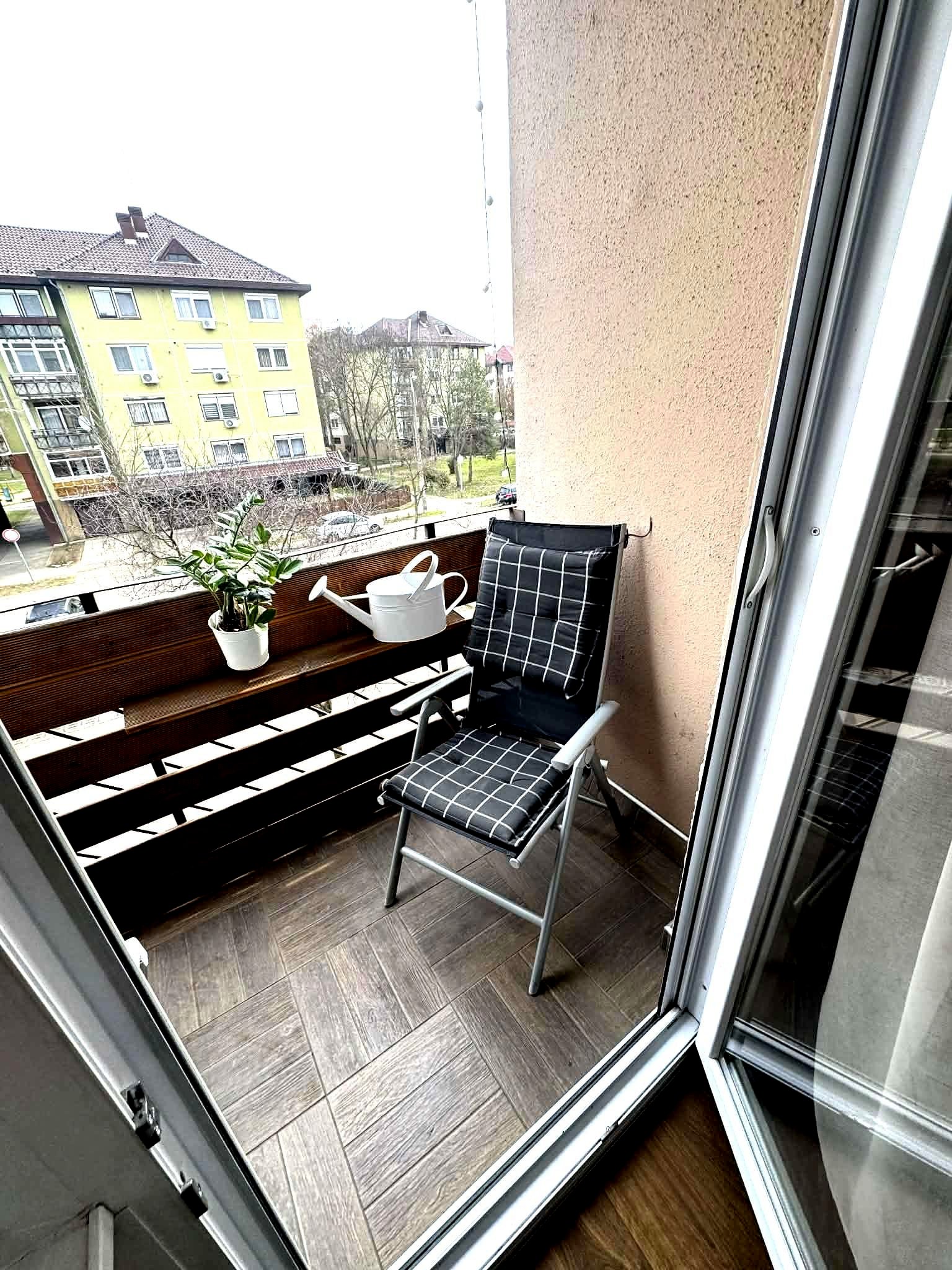 Debrecen, Tócóvölgyben 3 szobás, 2. emeleti lakás eladó!