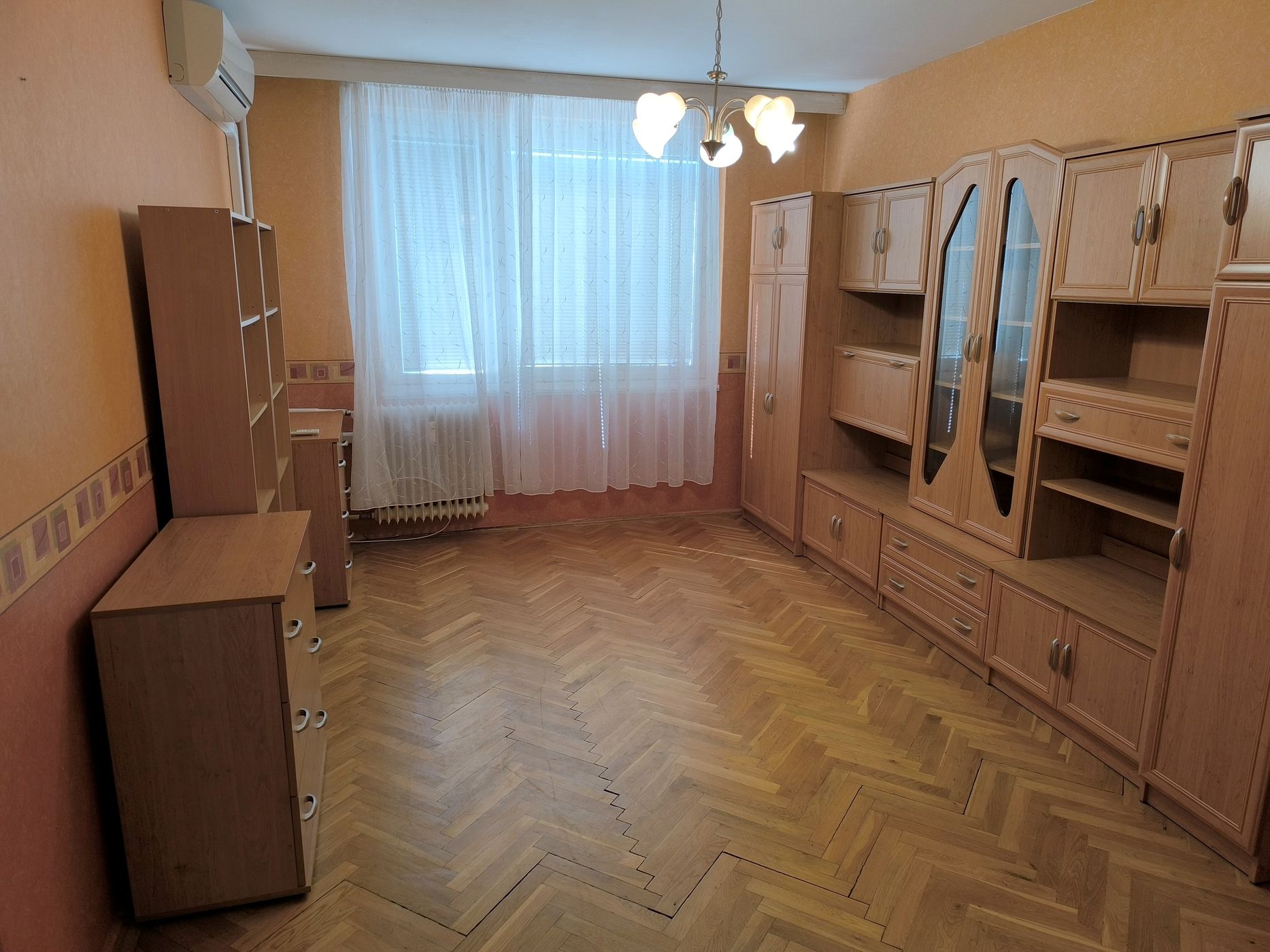 Debrecen, Dobozi lakótelepen 53 m2 -es, 2 szobás lakás eladó!