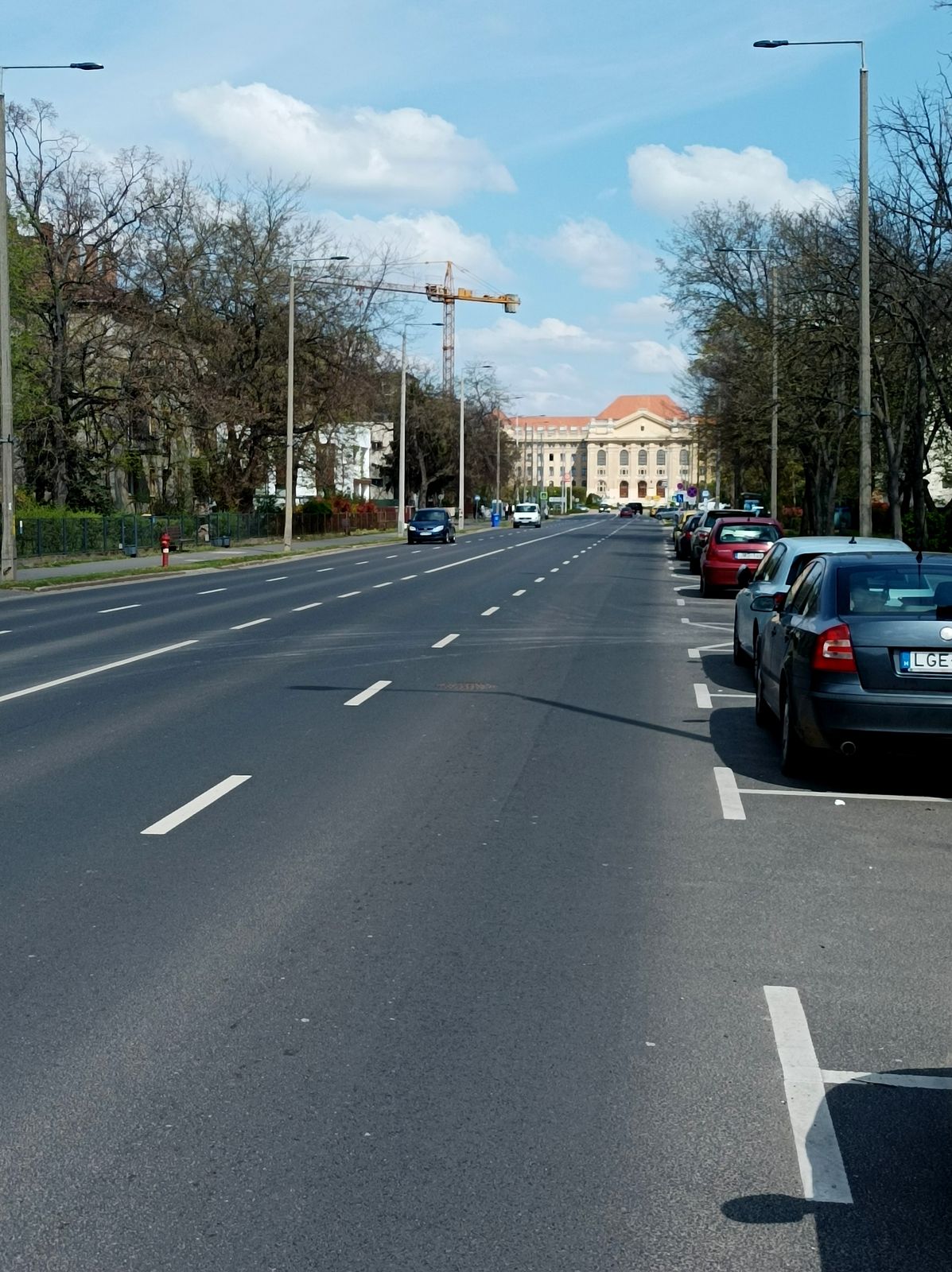 Egyetemközeli lakás Debrecen szívében – azonnal költözhető!