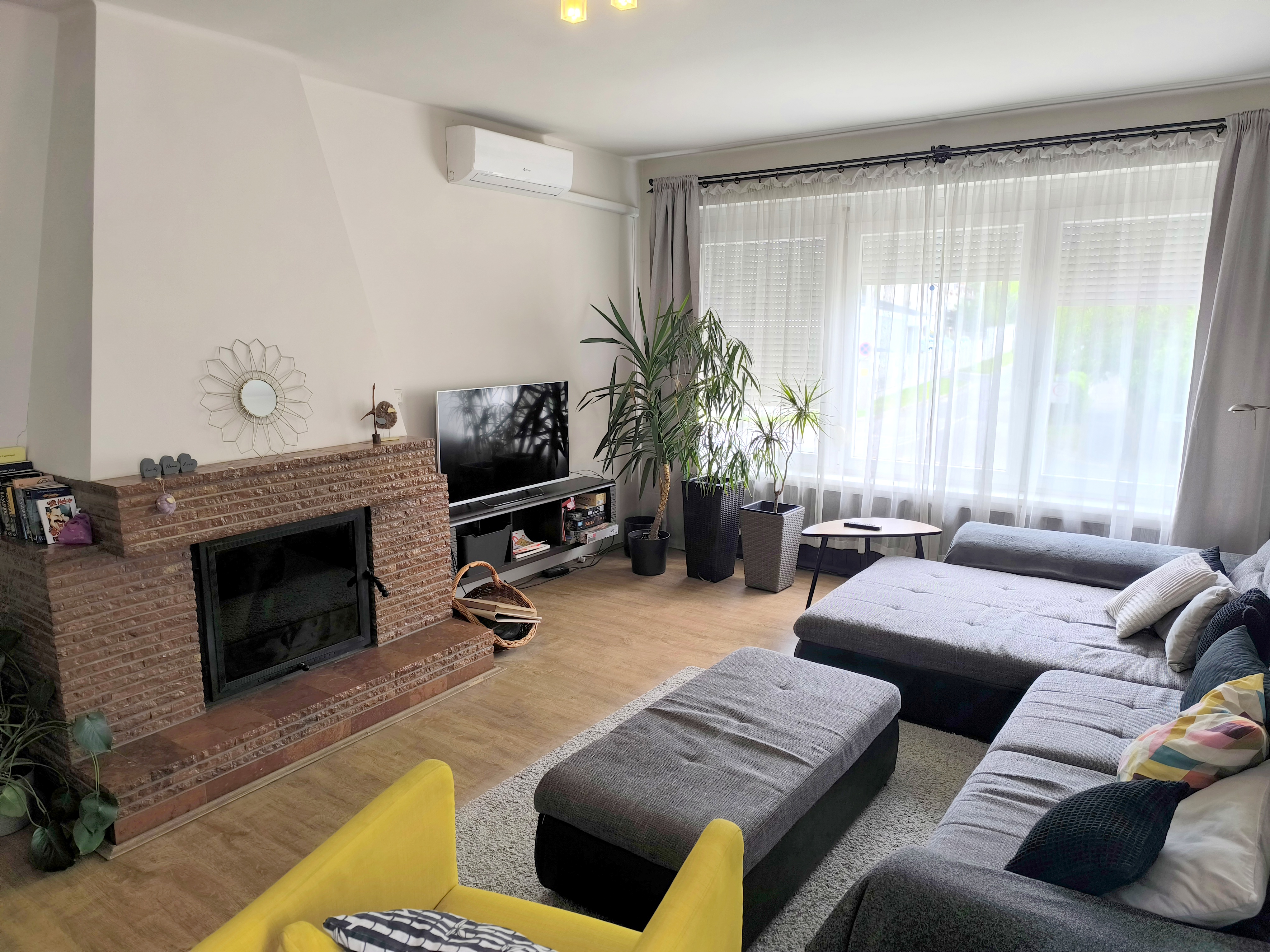 Eladó 140 m2 -es családi ház Debrecen Boldogfalvikertben!